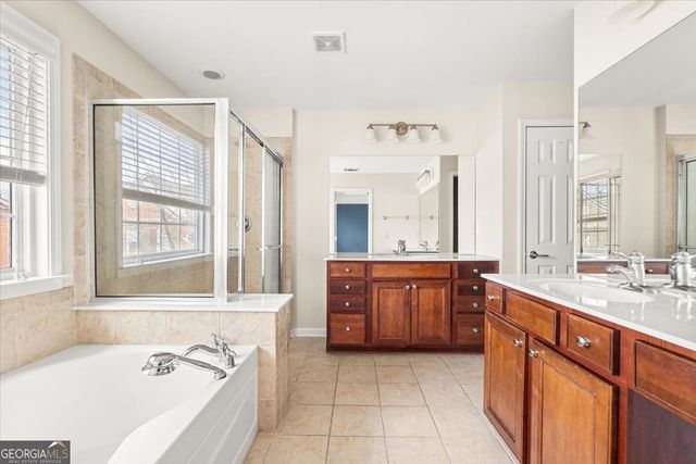 5026 SE Colchester Court SE, Atlanta, GA 30339