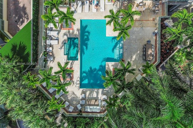 3400 SW 27th Avenue 802, Miami, FL 33133