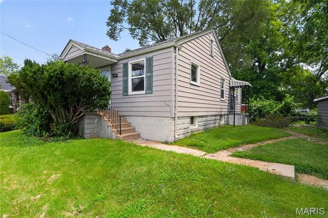 2142 Penfield Avenue, Vinita Park, MO 63114