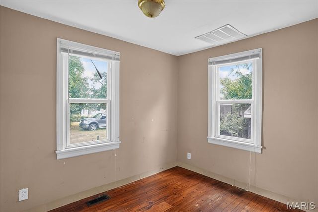2142 Penfield Avenue, Vinita Park, MO 63114
