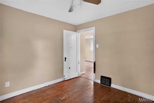 2142 Penfield Avenue, Vinita Park, MO 63114