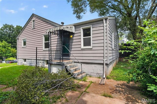 2142 Penfield Avenue, Vinita Park, MO 63114