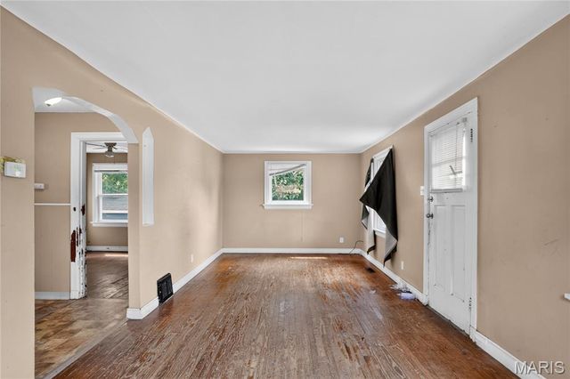 2142 Penfield Avenue, Vinita Park, MO 63114