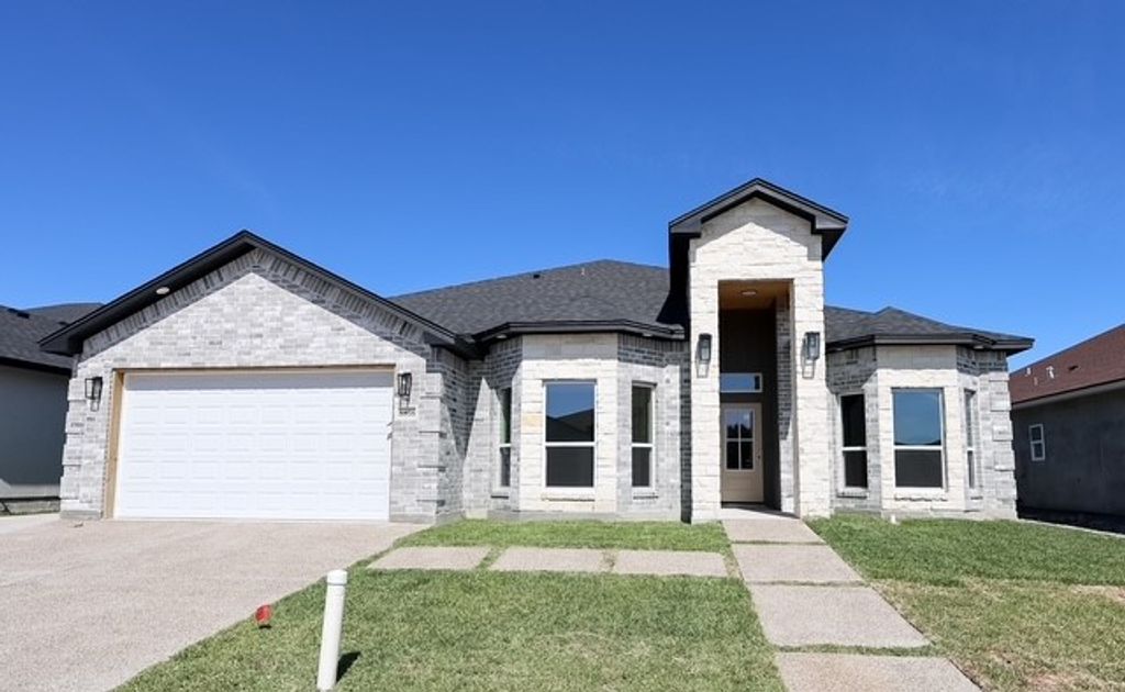 6858 La Salle Dr, Corpus Christi, TX 78414