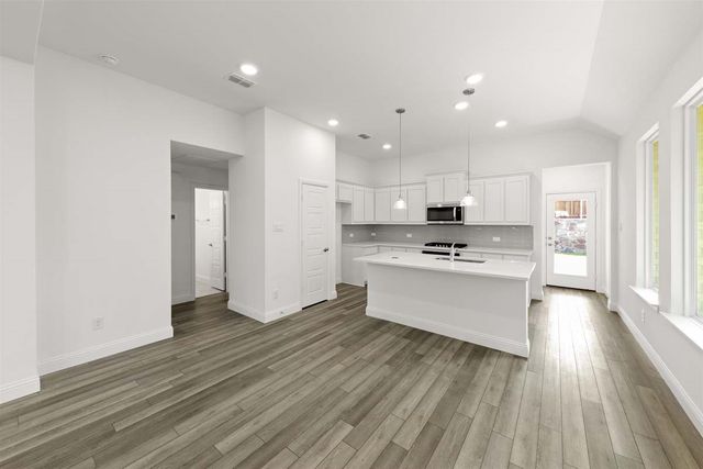 1608 Meadow Crest Drive, Aubrey, TX 76227