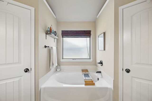 1901 Millbrook Drive, Midlothian, TX 76065
