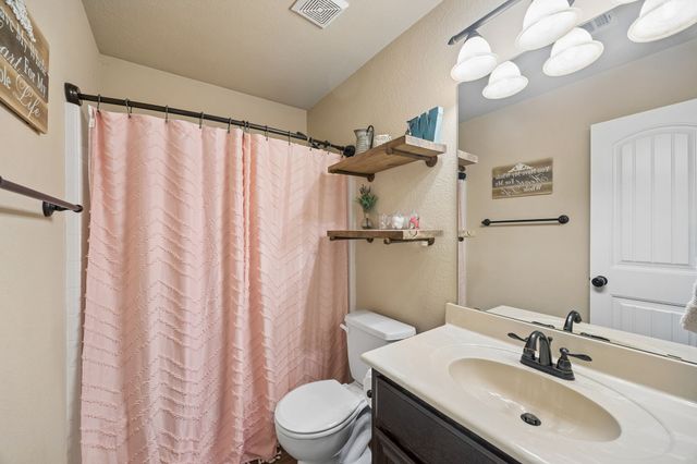1901 Millbrook Drive, Midlothian, TX 76065