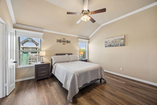1901 Millbrook Drive, Midlothian, TX 76065