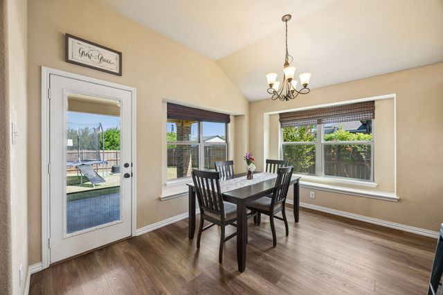 1901 Millbrook Drive, Midlothian, TX 76065