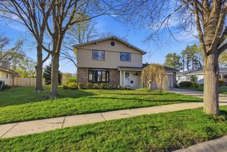5782 Rustic LANE, Greendale, WI 53129