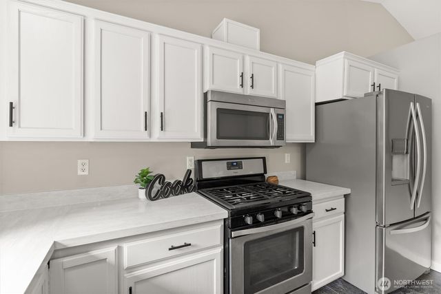 6104 44th Place NE, Marysville, WA 98270