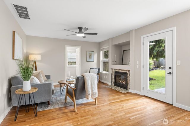 6104 44th Place NE, Marysville, WA 98270