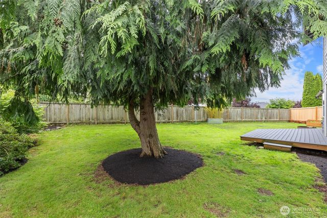 6104 44th Place NE, Marysville, WA 98270