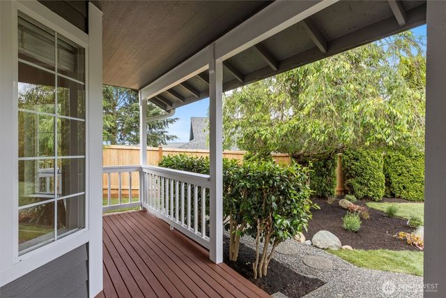 6104 44th Place NE, Marysville, WA 98270