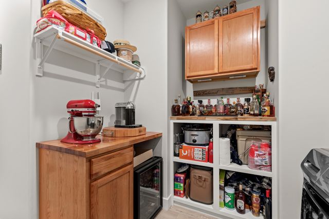 6405 GATEWAY ARCH WAY, Ashland, MO 65010