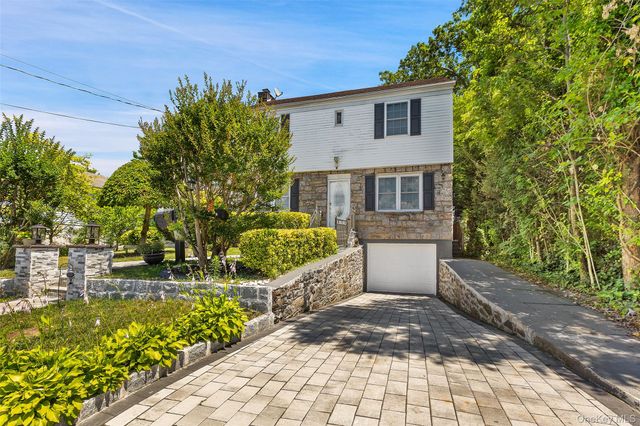 74 Elaine Terrace, Yonkers, NY 10701