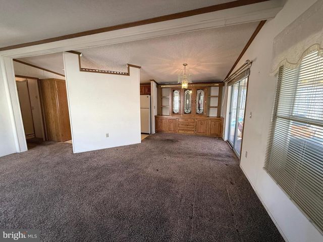 69 MEADOW RUN PL, Harrisburg, PA 17112