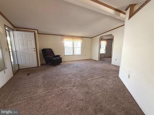 69 MEADOW RUN PL, Harrisburg, PA 17112