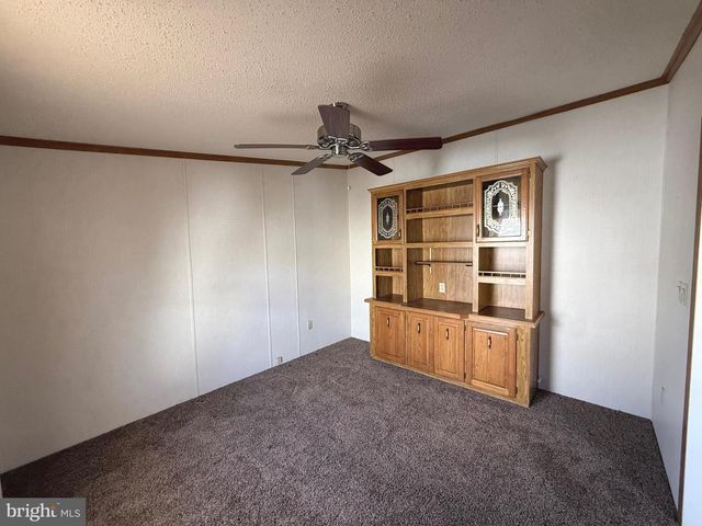 69 MEADOW RUN PL, Harrisburg, PA 17112