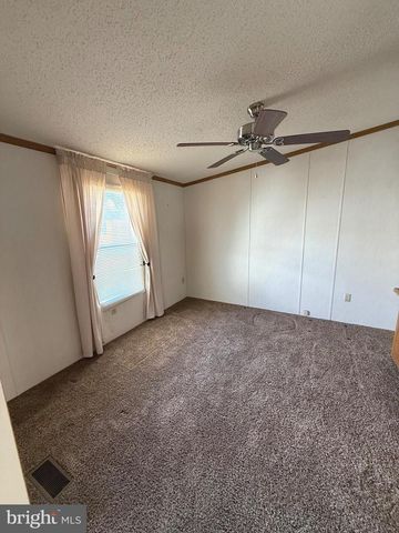 69 MEADOW RUN PL, Harrisburg, PA 17112