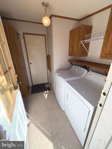 69 MEADOW RUN PL, Harrisburg, PA 17112