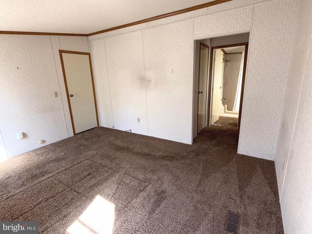 69 MEADOW RUN PL, Harrisburg, PA 17112