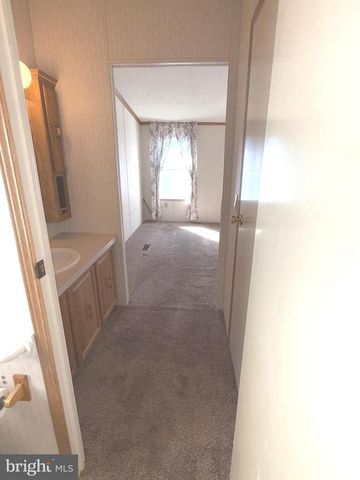 69 MEADOW RUN PL, Harrisburg, PA 17112