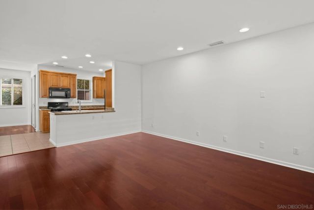 4069 Gresham St, San Diego, CA 92109