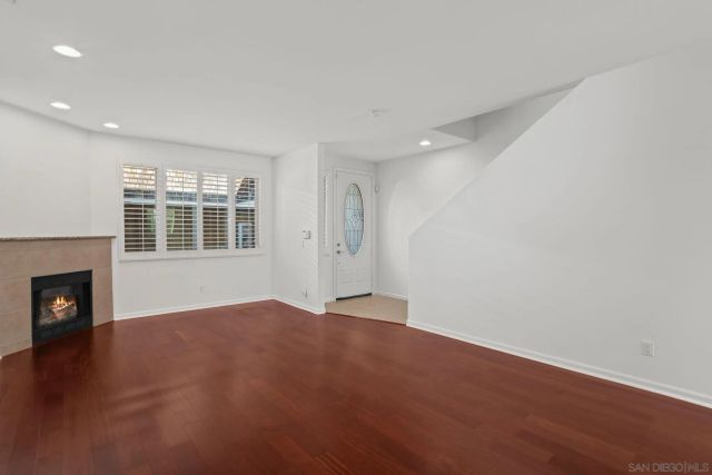 4069 Gresham St, San Diego, CA 92109