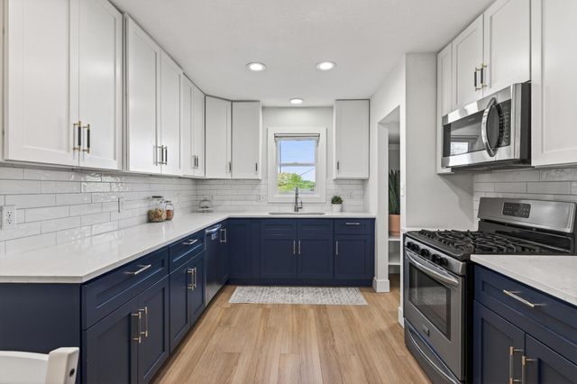 3550 Buchanan Street NE, Minneapolis, MN 55418