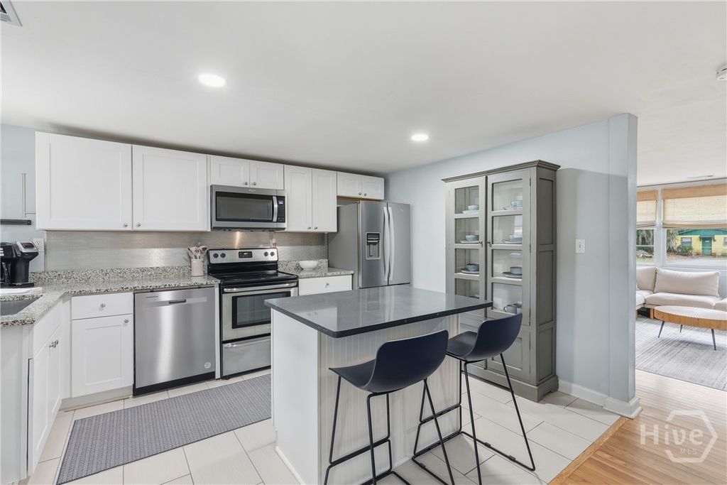 Image 10 of property listing at 3110 Wright Avenue, Savannah, GA 31404