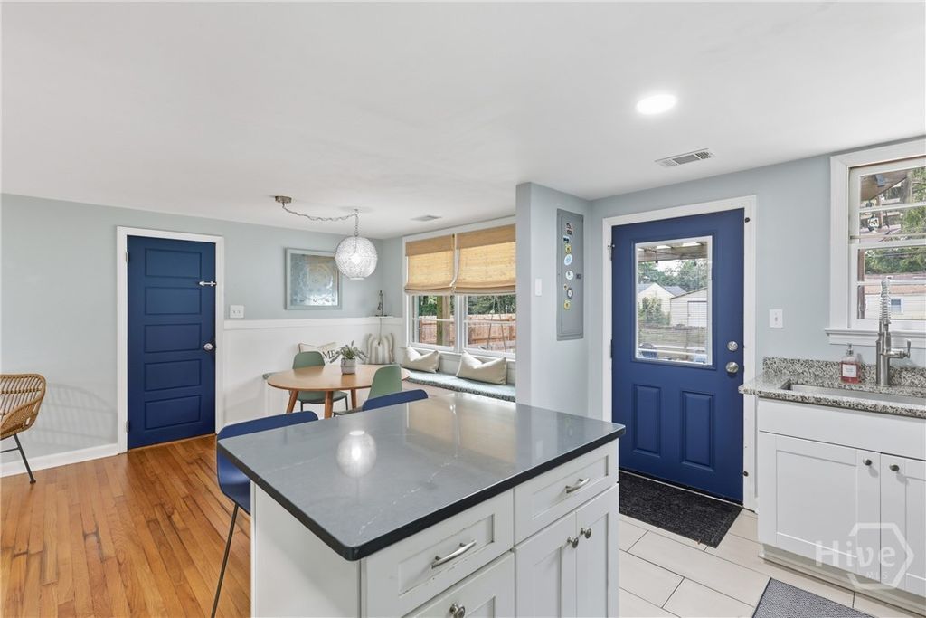 Image 11 of property listing at 3110 Wright Avenue, Savannah, GA 31404