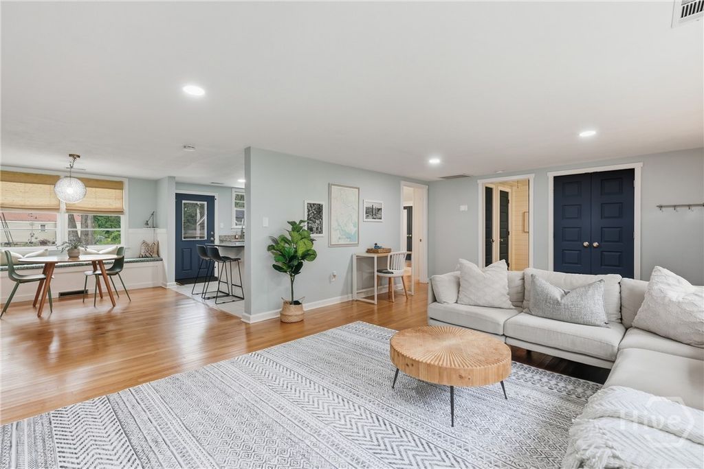 Image 5 of property listing at 3110 Wright Avenue, Savannah, GA 31404