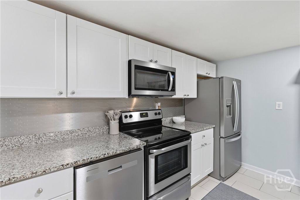 Image 9 of property listing at 3110 Wright Avenue, Savannah, GA 31404