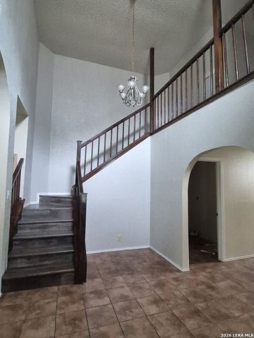 7014 HICKORY RIDGE DR, Converse, TX 78109