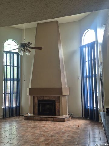 7014 HICKORY RIDGE DR, Converse, TX 78109