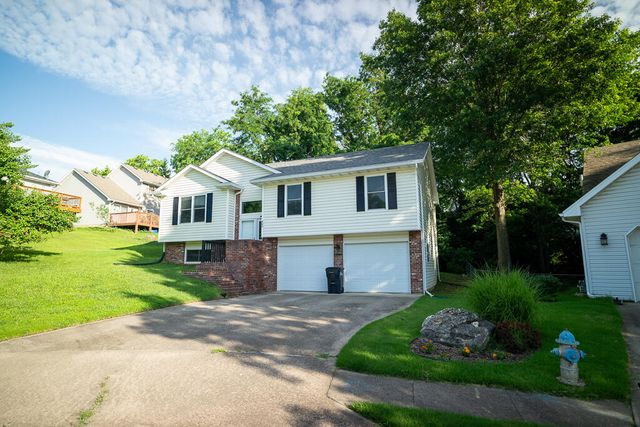 809 TIMBERS CT, Columbia, MO 65201