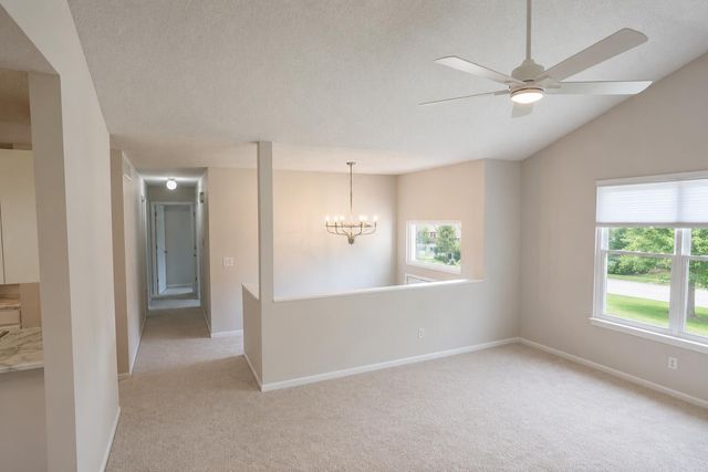 809 TIMBERS CT, Columbia, MO 65201
