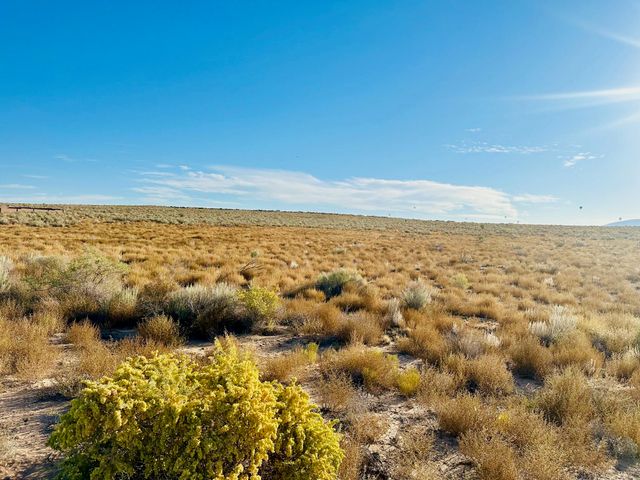 2310 Box Lake Drive NE, Rio Rancho, NM 87144