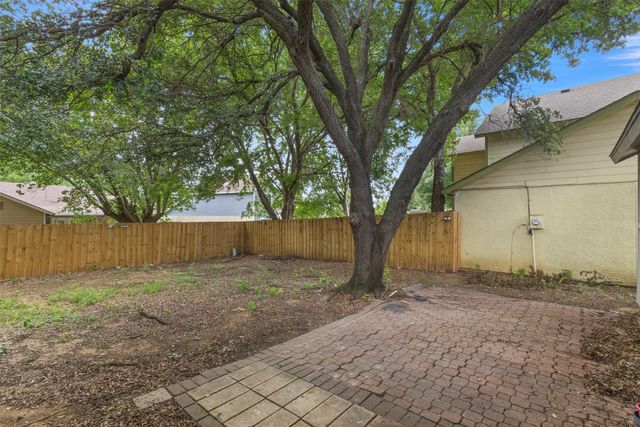 5523 Safari Trail, Arlington, TX 76018