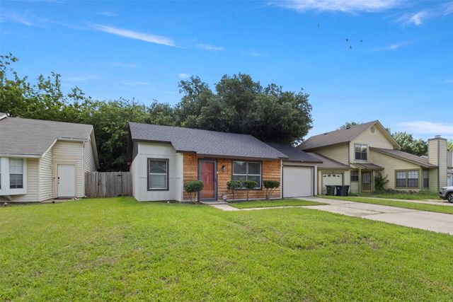 5523 Safari Trail, Arlington, TX 76018