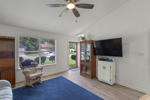 5523 Safari Trail, Arlington, TX 76018