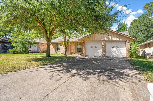 9319 Jaywood Drive, Houston, TX 77040