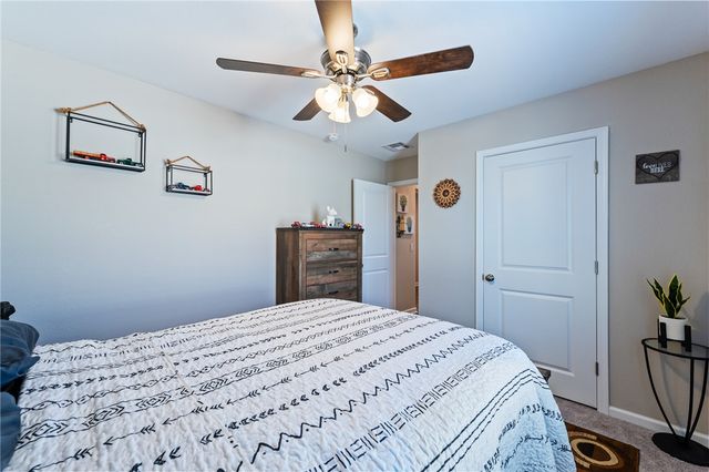 2225 E Snead Avenue, Fort Mohave, AZ 86426