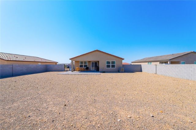 2225 E Snead Avenue, Fort Mohave, AZ 86426