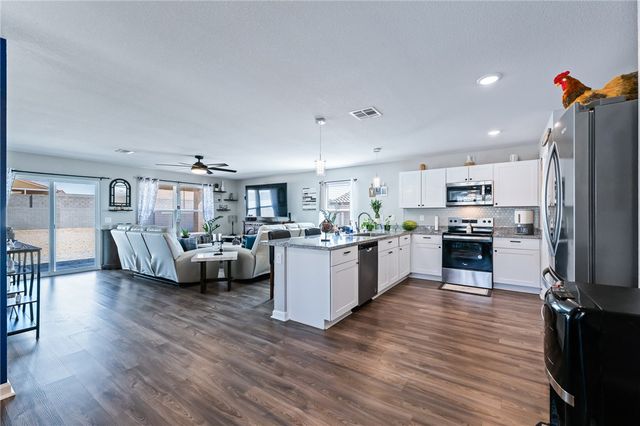 2225 E Snead Avenue, Fort Mohave, AZ 86426