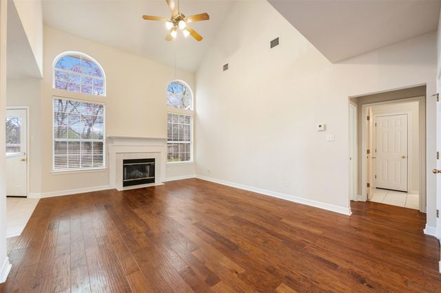 30022 OAKLAND HILLS DR, Georgetown, TX 78628