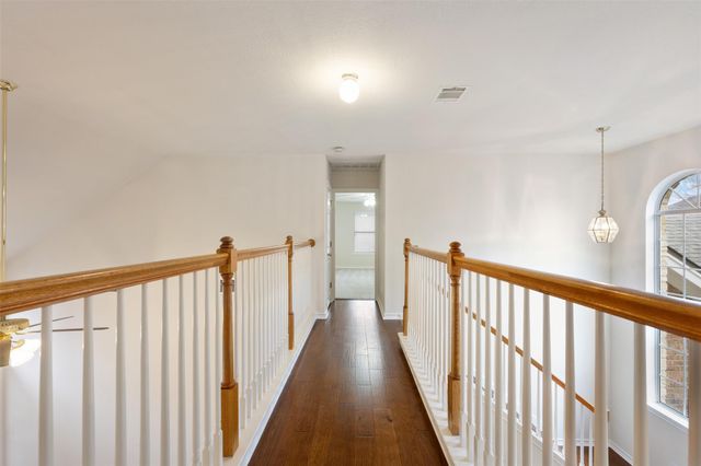 30022 OAKLAND HILLS DR, Georgetown, TX 78628