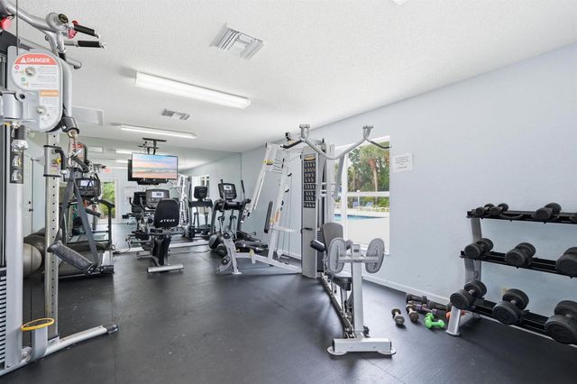 9205 SE Woods End Place, Jupiter, FL 33469