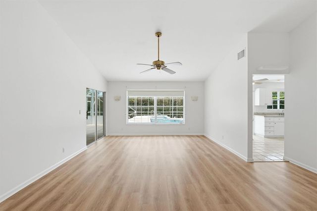 9205 SE Woods End Place, Jupiter, FL 33469